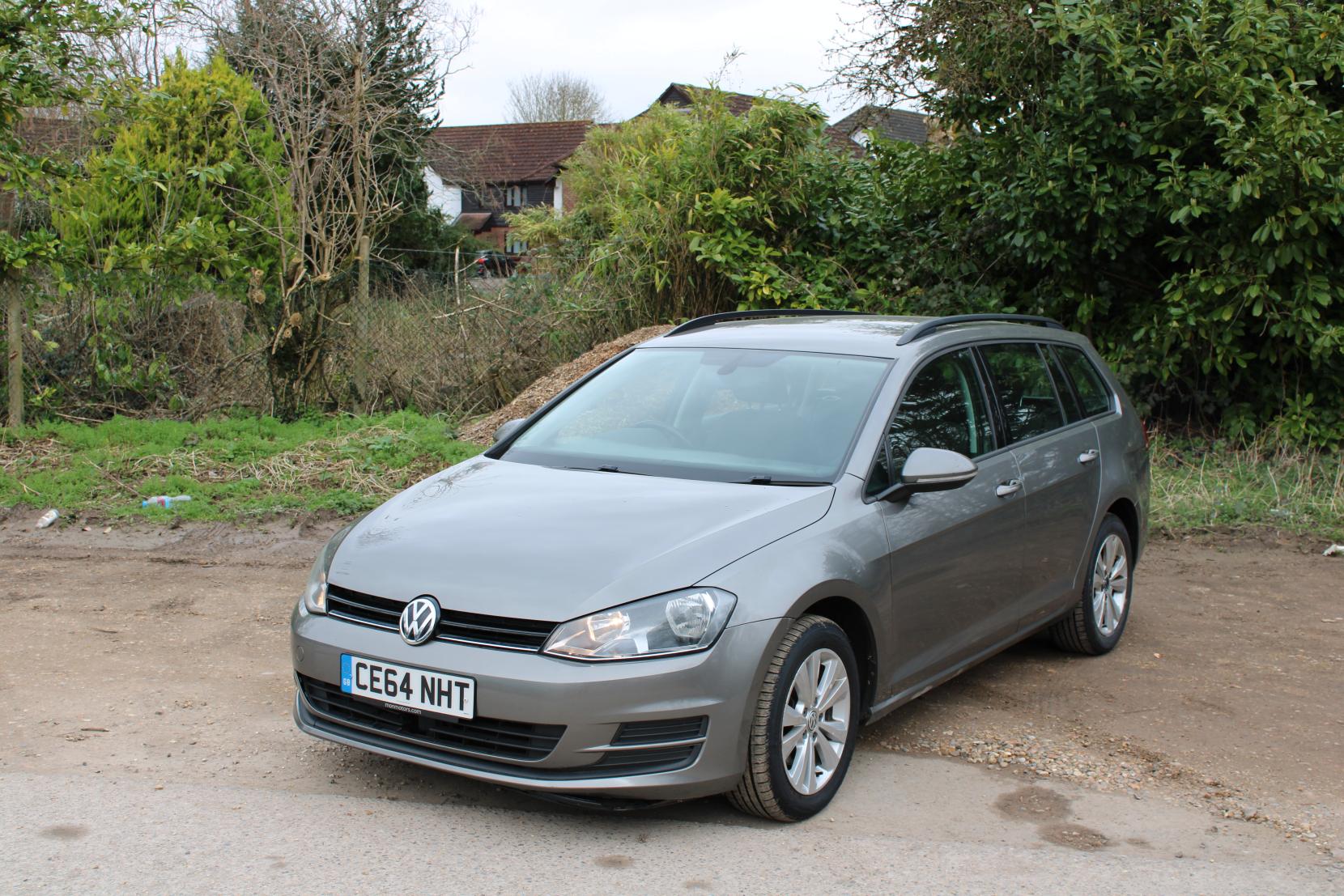 Volkswagen Golf 1.6 TDI BlueMotion Tech SE Estate 5dr Diesel Manual Euro 5 (s/s) (105 ps)