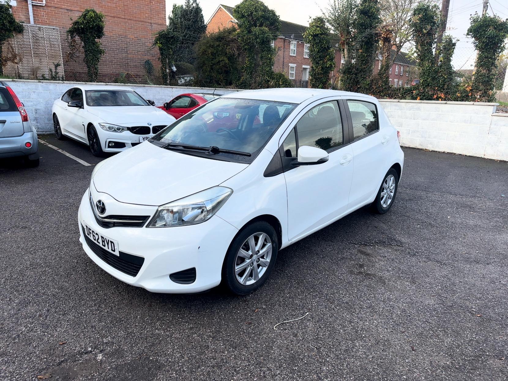 Toyota Yaris 1.33 Dual VVT-i TR Hatchback 5dr Petrol Multidrive S Euro 5 (101 ps)