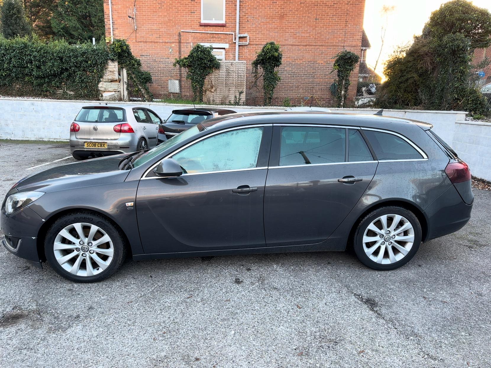 Vauxhall Insignia 2.0 CDTi ecoFLEX Elite Nav Sports Tourer 5dr Diesel Manual Euro 5 (s/s) (163 ps)