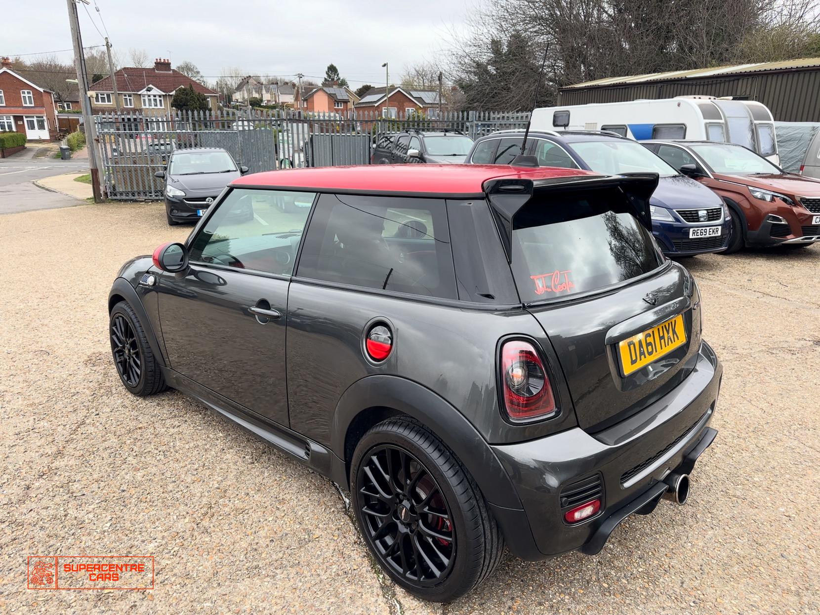 MINI Hatch 1.6 John Cooper Works Hatchback 3dr Petrol Manual Euro 5 (211 ps)