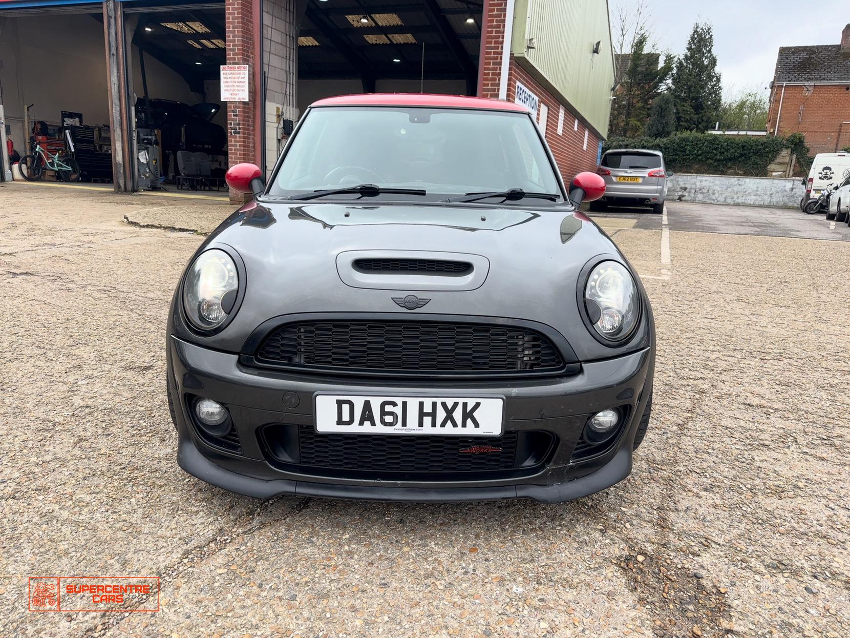 MINI Hatch 1.6 John Cooper Works Hatchback 3dr Petrol Manual Euro 5 (211 ps)