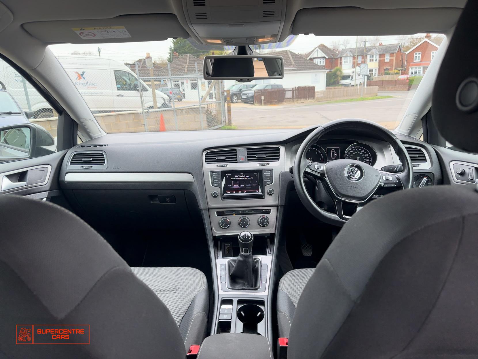 Volkswagen Golf 1.6 TDI BlueMotion Tech SE Estate 5dr Diesel Manual Euro 5 (s/s) (105 ps)