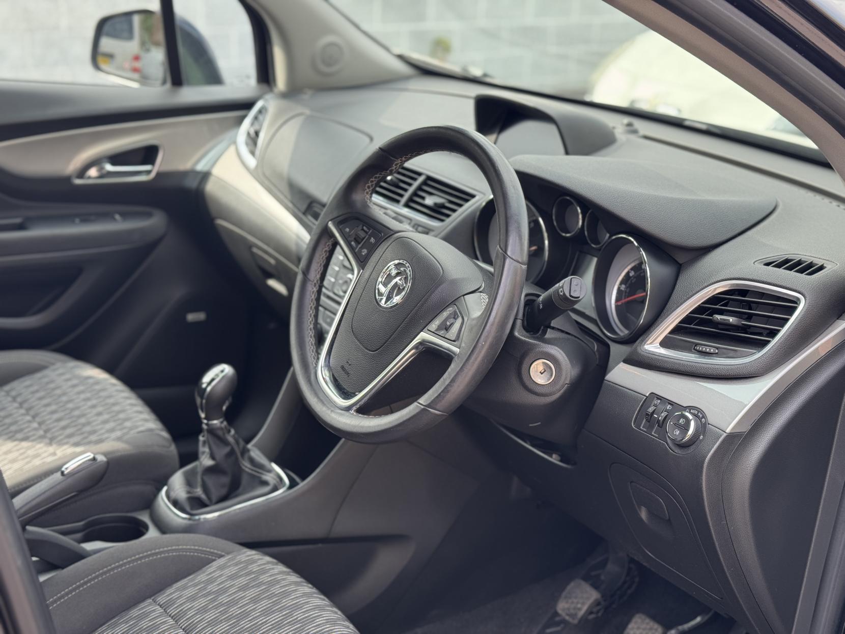 Vauxhall Mokka 1.6 Tech Line SUV 5dr Petrol Manual 2WD Euro 5 (s/s) (115 ps)