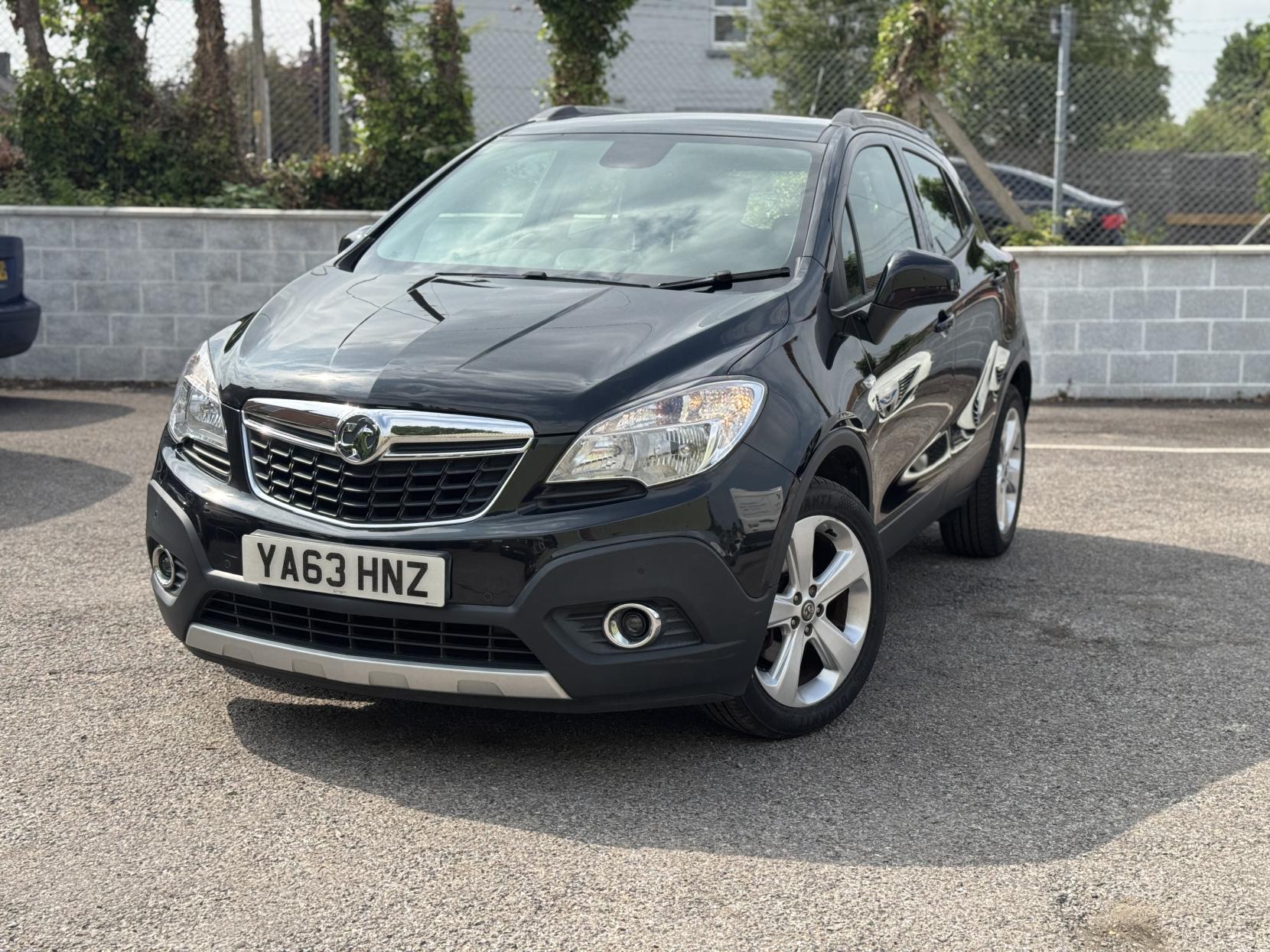 Vauxhall Mokka 1.6 Tech Line SUV 5dr Petrol Manual 2WD Euro 5 (s/s) (115 ps)