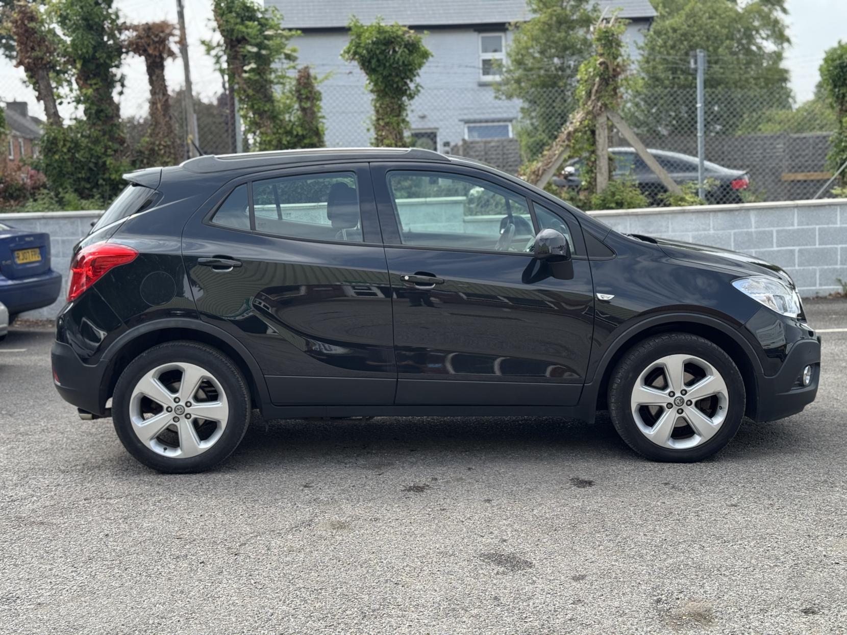 Vauxhall Mokka 1.6 Tech Line SUV 5dr Petrol Manual 2WD Euro 5 (s/s) (115 ps)