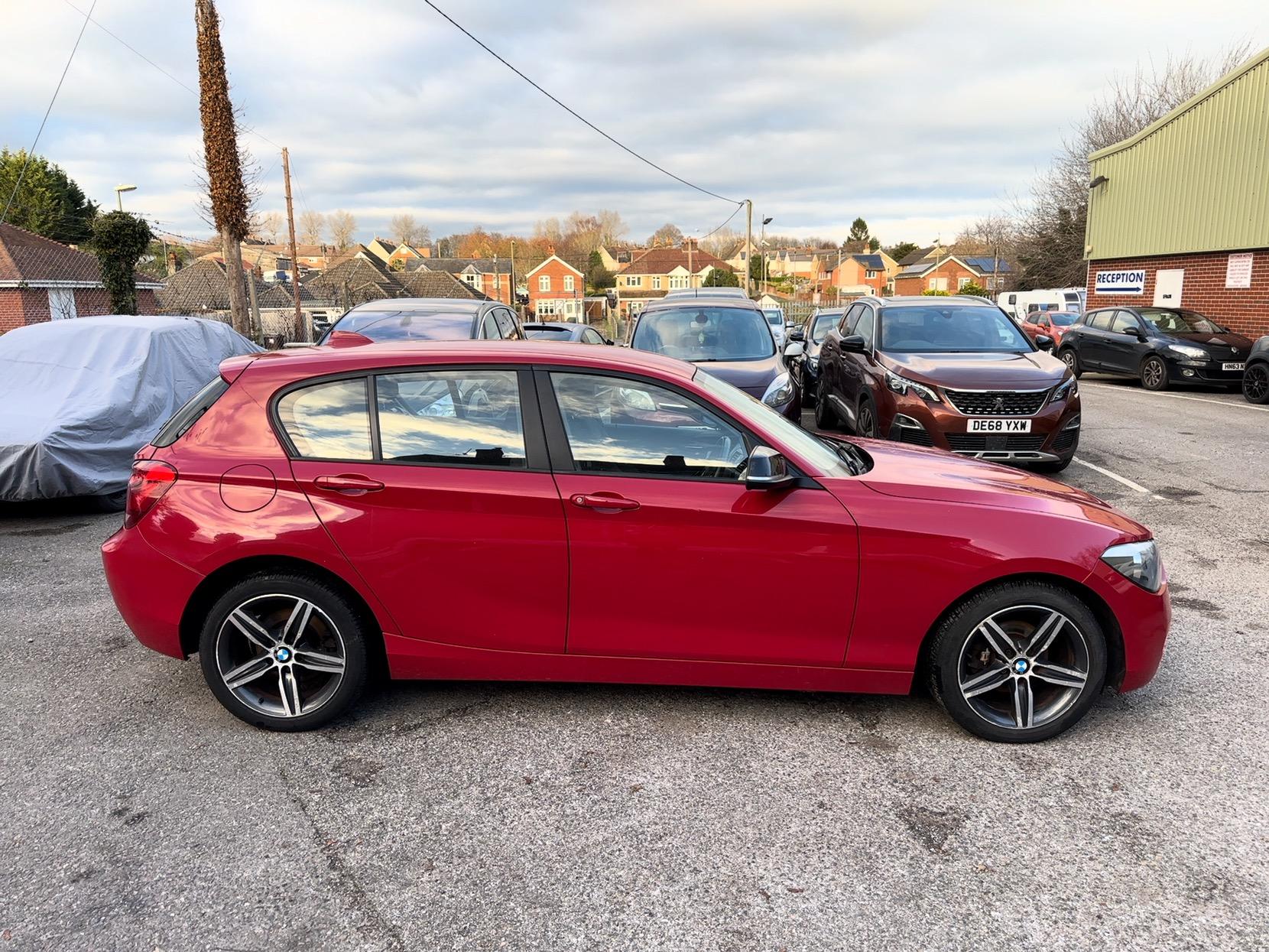 BMW 1 Series 1.6 114i Sport Hatchback 5dr Petrol Manual Euro 6 (s/s) (102 ps)