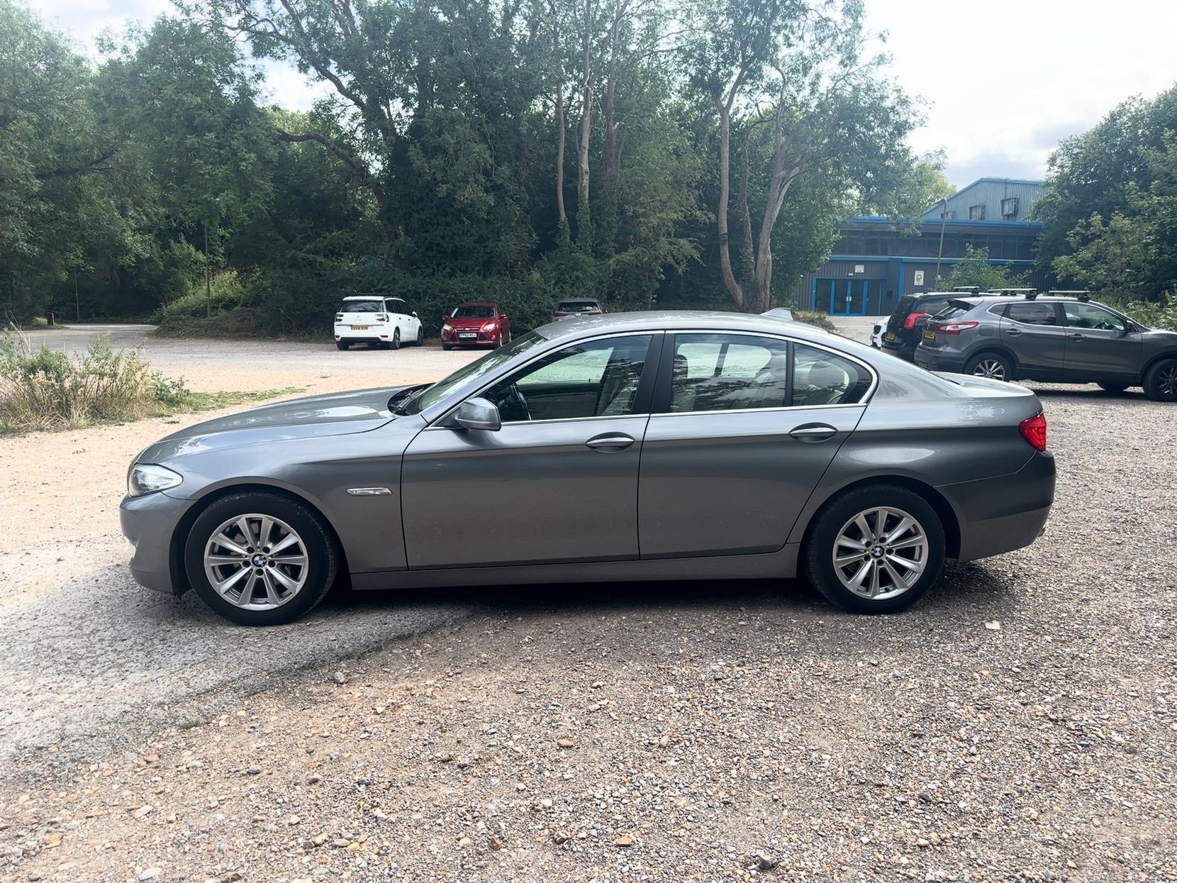 BMW 5 Series 2.0 520d SE Saloon 4dr Diesel Steptronic Euro 5 (s/s) (184 ps)